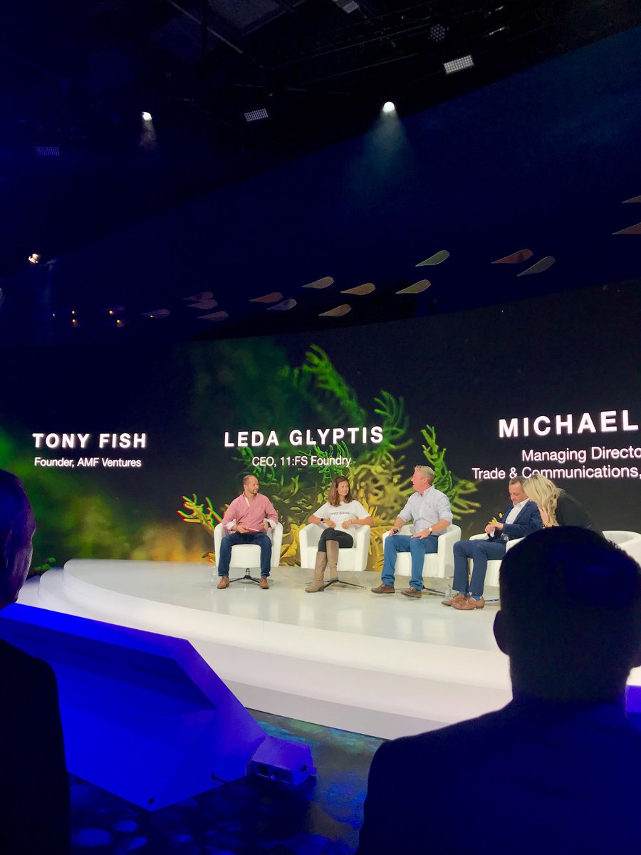 CEO of <a href="/11FSFoundry/">11:FS Foundry</a> - <a href="/LedaGlyptis/">Dr Leda Glyptis</a> is on stage now for the <a href="/Sibos/">Sibos</a> Future of Money panel. 

Standing room only 🔥

#Sibos2019