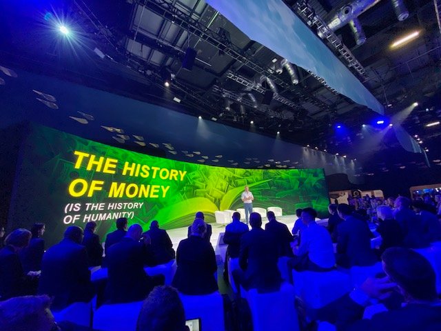 Conversation on the #Innotribe stage shifts to focus on the future of money. What will the long-term consequences be for the rapid pace of innovation in #financialservices? #Sibos