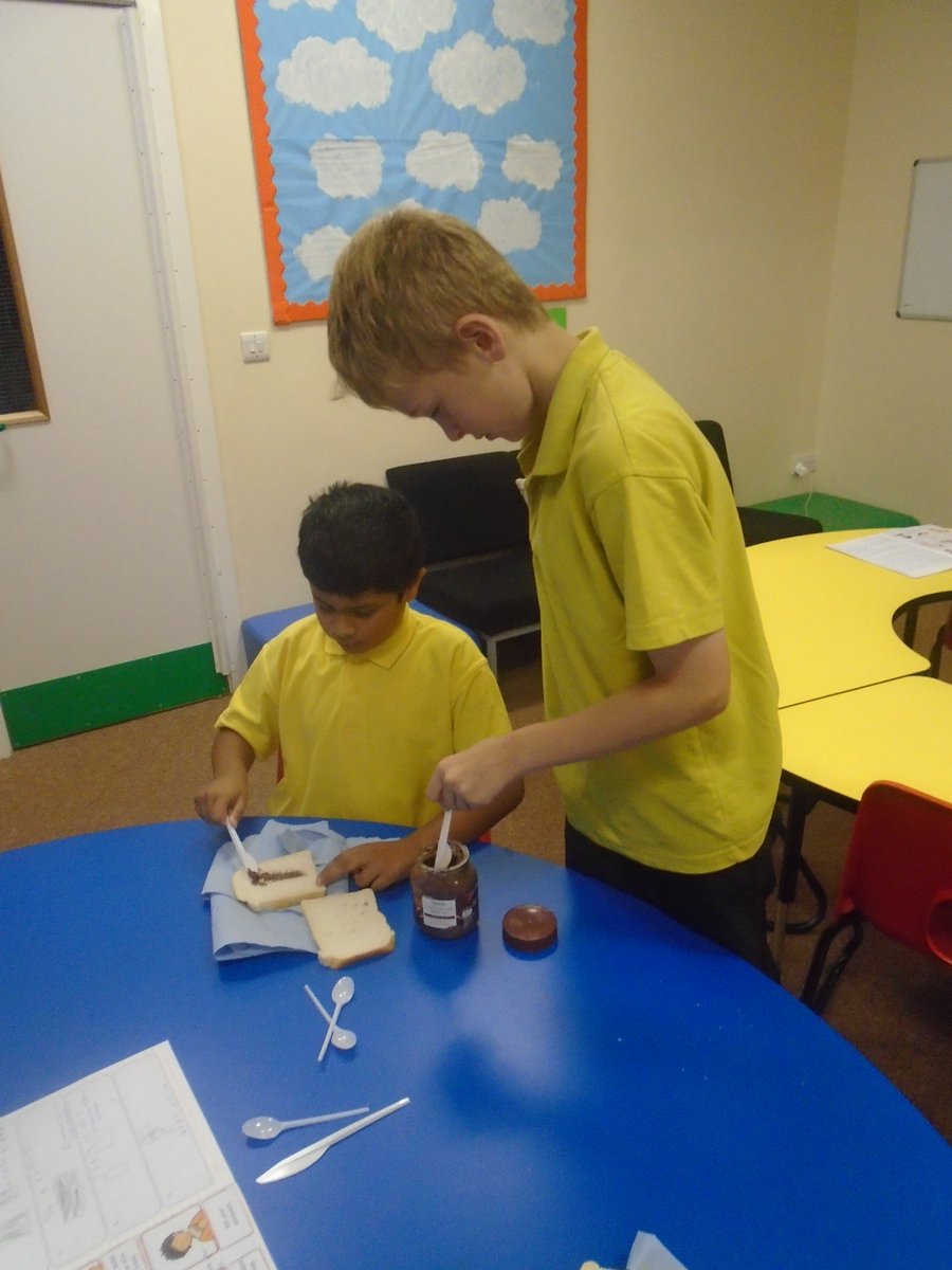 firsprimarysale's tweet photo. #MissButtersClass have been learning about how to write and how to follow instructions this week. This mornings Literacy lesson involved following their own instructions to make a mid morning snack. #Yum https://t.co/GcSC9c46lD