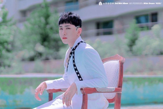 whatthekpop1's tweet image. #ARGON has released teaser images for #Roel for their comeback with "GO FORWARD : Wide Dream." @ARGON_twt #kpop