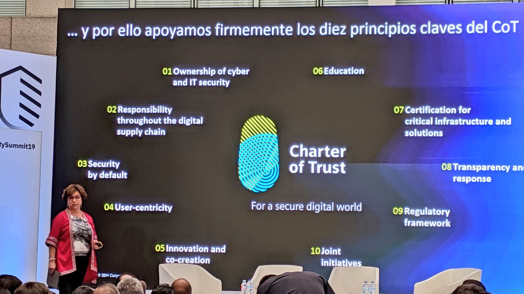 GlobbSecurity's tweet photo. Ya estamos en el #IBMsecuritySummit que organiza hoy @IBM_ES para contaros todo lo que ocurra en este evento dedicado a la #ciberseguridad y analizar las nuevas reglas de #seguridad en la era cognitiva https://t.co/SBcsLyjbUi
