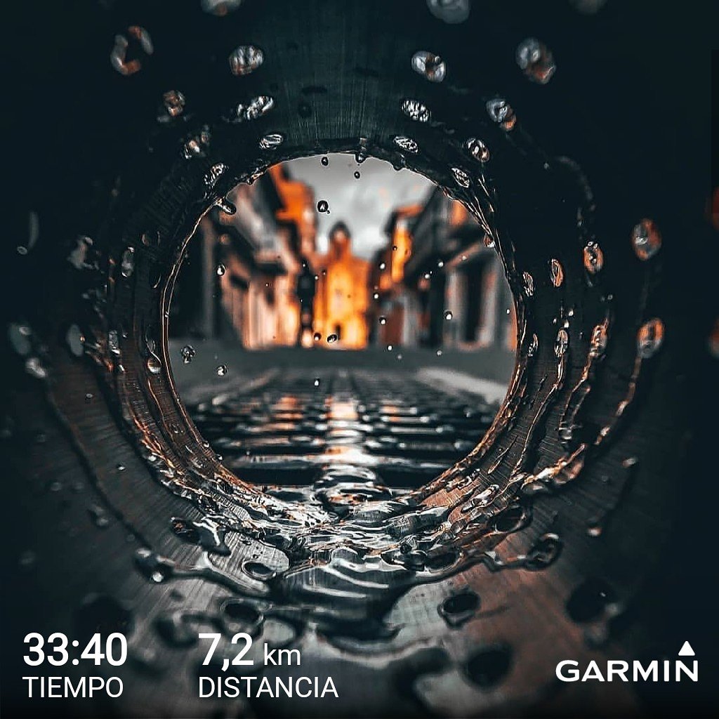 agrberty's tweet photo. Más kilómetros para mis patitas 7k más a la saca.
#yoelegicorrer #nikerunning #soyrunner #soycorrerdor #garmin #garminau #garminvivoactive3 #vivoactive3 #nikeepicreactflyknit #epicreactflyknit #reactflyknit https://t.co/FrzHrTTruC