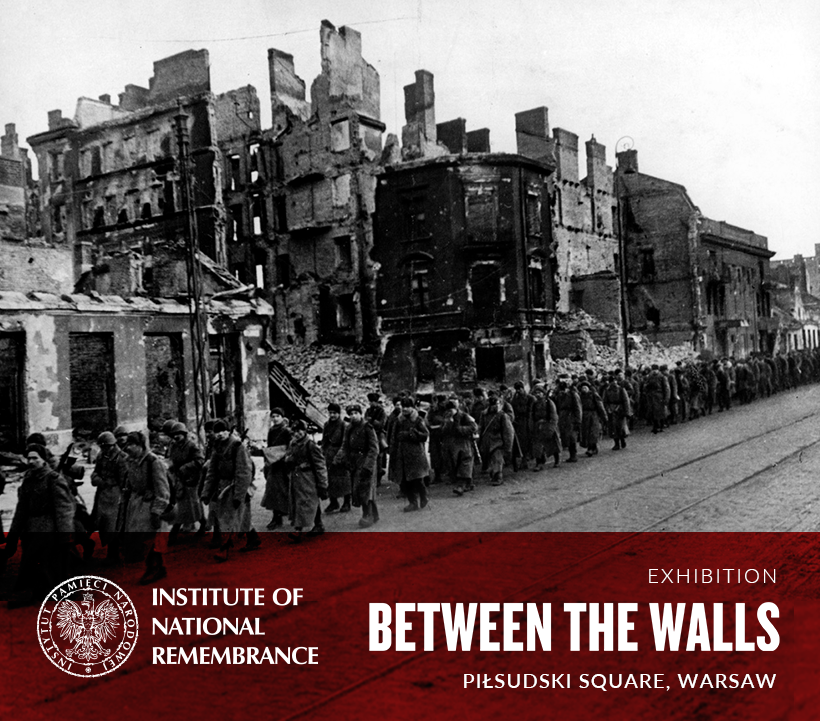 ipngovpl_eng's tweet photo. The #WarsawUprising was a violent battle for freedom. 💪🇵🇱
Sitting on the eastern bank of the #Vistula, the Soviets stood by and watched as Germans razed Warsaw to the ground.
👉 Learn more at the ”Between the Walls” exhibition.
⏳Ends September 3️⃣0️⃣.
#BetweenTheWalls #80WWII https://t.co/0KTNkzXLyV