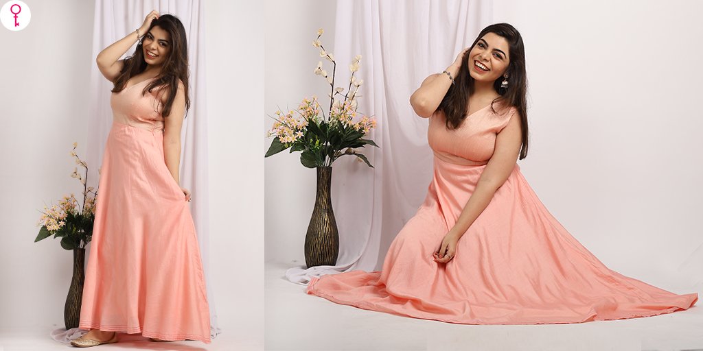 OnceUponATrunk's tweet photo. Blogger @itsme_geetanshi slaying like a pro in this stunning indie dress. Explore a wide range of Designer Indian dresses to try something traditional yet stylish this festive season.
Click here:- https://t.co/PFEiSjpxHj
#OUAT #IndianWear #FestiveWear #EthnicWear #Onceuponatrunk https://t.co/J8AIERB29G