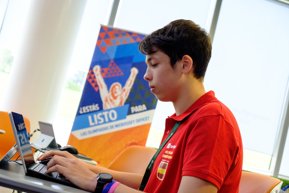 #CentrosCertinet: Los estudiantes del colegio San Viator consiguen más de 300 certificaciones como ‘Microsoft Office Specialist’ gracias a #Certinet. Descubre el caso de éxito que llevó a este centro a estar en la final de #MOSWC bit.ly/2l0JrbM