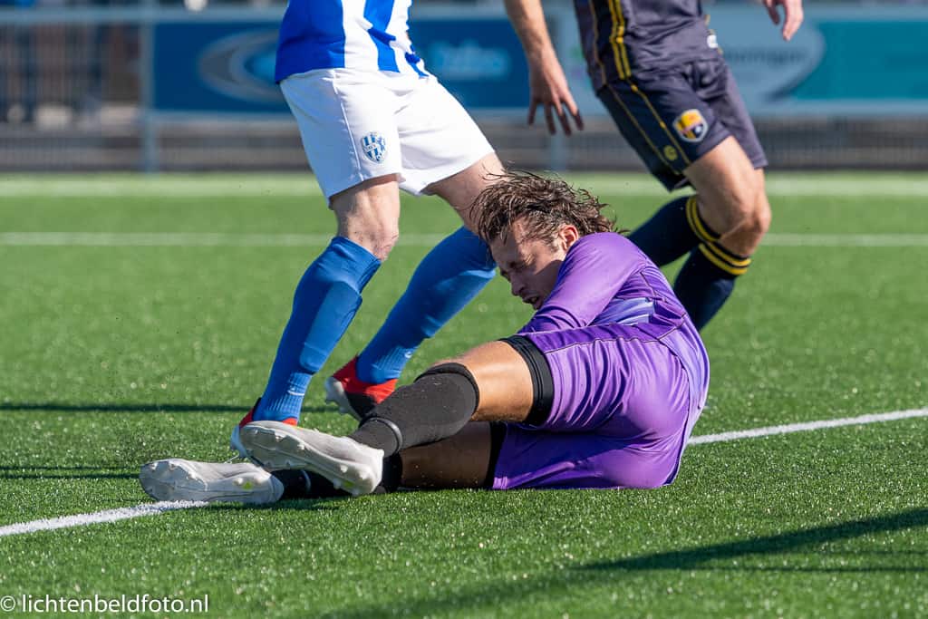 voetbalinleiden's tweet photo. Krakerrr van de week: FC Oegstgeest – Sporting Leiden - https://t.co/9yCLPzclqF https://t.co/FOAQneUvzB