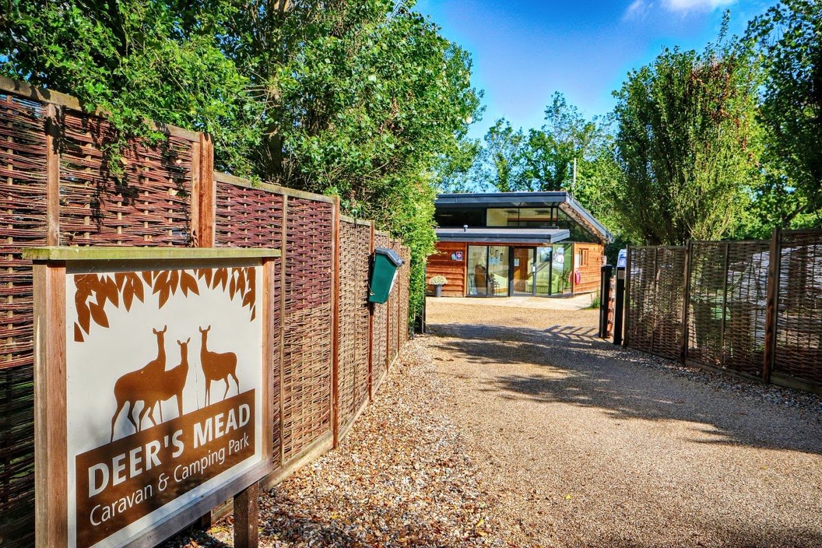 DeersGlade's tweet photo. ** October Offer at @DeersMead **

At our sister site @DeersMead  this October, when you book a 7 night stay, you get 2 of those nights absolutely FREE. 

To take advantage of this offer, please give us a call and we would be pleased to help you! https://t.co/lvjIVmVXaz