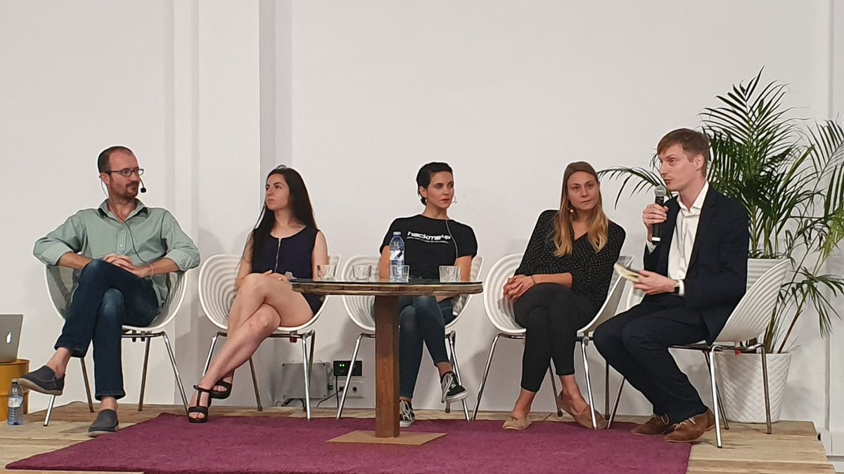 GFT España (@gft_es) on Twitter photo En el primer #TendUp de <a href="/EcosistemaMas/">Ecosistema MÁS</a> en Barcelona, Menno van Rijn <a href="/mvanrijn/">Menno van Rijn</a> de GFT modera una mesa redonda con las startups <a href="/team_eqi/">TeamEQ -Data-Driven Transformation</a>, <a href="/cerqana/">Recursos AutismoTEA</a>, <a href="/HackMeUpTeam/">Hack me up</a> y <a href="/Engidi_/">ENGIDI</a> #Innovacion En el primer #TendUp de <a href="/EcosistemaMas/">Ecosistema MÁS</a> en Barcelona, Menno van Rijn <a href="/mvanrijn/">Menno van Rijn</a> de GFT modera una mesa redonda con las startups <a href="/team_eqi/">TeamEQ -Data-Driven Transformation</a>, <a href="/cerqana/">Recursos AutismoTEA</a>, <a href="/HackMeUpTeam/">Hack me up</a> y <a href="/Engidi_/">ENGIDI</a> #Innovacion