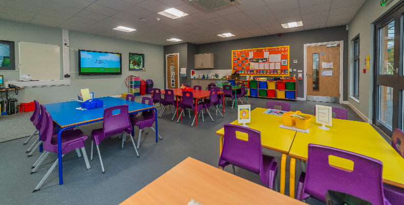 B_4_E's tweet photo. #Modular #classroom added to historic Leicestershire #school.
@SJMSchool @YMDBOON 

https://t.co/lA5oGRJMJW https://t.co/iMNYFHQoVa