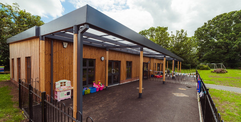 B_4_E's tweet photo. #Modular #classroom added to historic Leicestershire #school.
@SJMSchool @YMDBOON 

https://t.co/lA5oGRJMJW https://t.co/iMNYFHQoVa