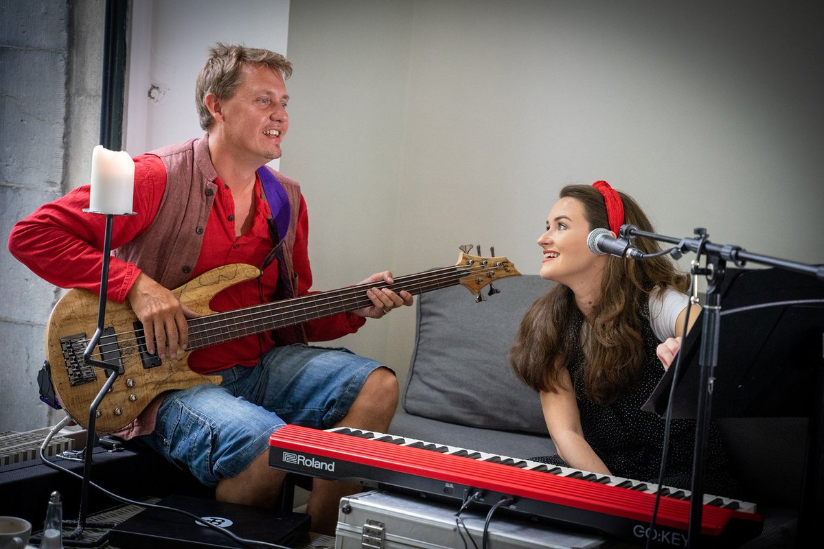 HuntMuseum's tweet photo. Helping to kickstart @LimerickJazz with our favourite  @musgenlimerick musicians for our last #HuntThursday this year &amp; the last late night opening of our Lavery &amp; Osborne Exhibition.... need any more reasons to come to @HuntMuseum Thur, 26 Sep 5-8pm?  https://t.co/qYWhNMPy1k https://t.co/GwjI9h8Atf