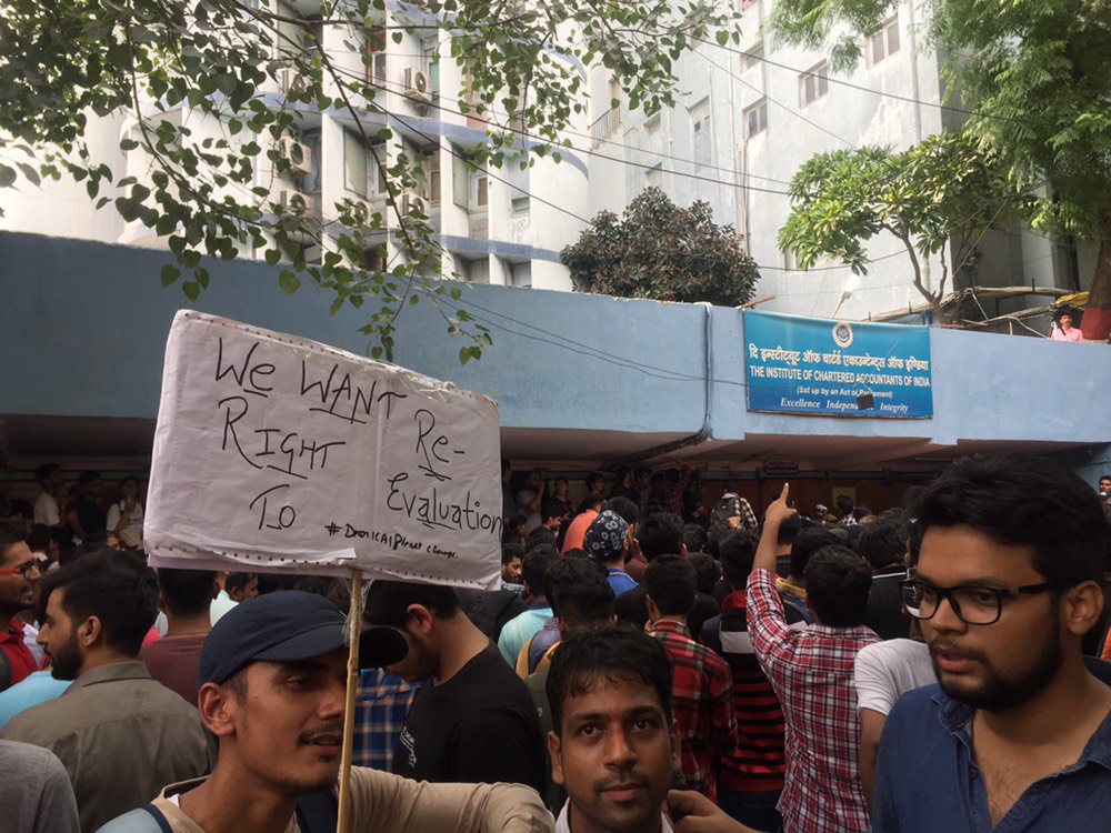 SirJadeja's tweet image. 12 lakh CA students across India are fighting for a basic right to re-evaluate their answer sheets after multiple incidents of incorrect results. 

Majority of institutes have given that right to the students then why is @theicai so scared? 

#dearicaiplschange #DearICAIAmend39_4
