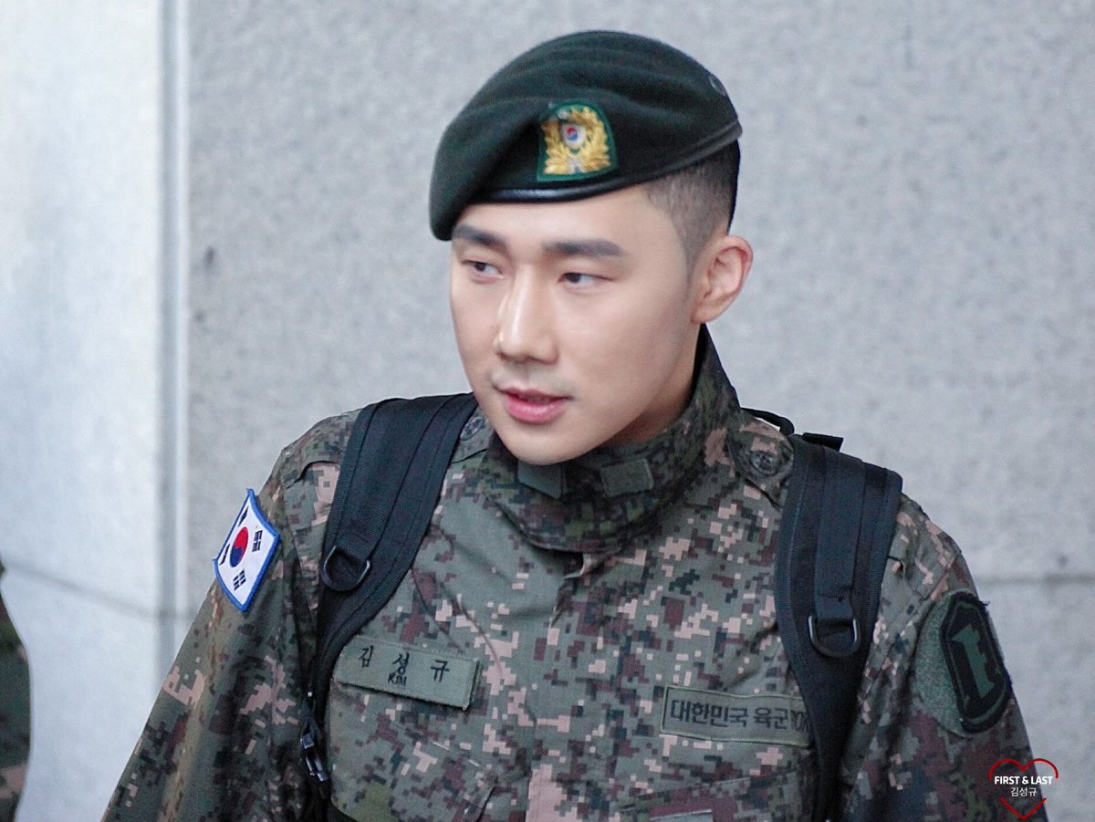 190924 #성규 언제봐도 멋진 우리 상병님 ❤️