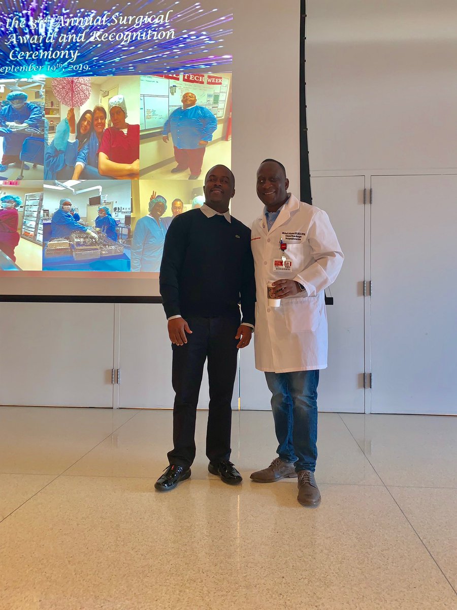 KerriHensler's tweet image. #WaybackWednesday to last week’s Sugrical Technologist ceremony! Incredible day of sharing journeys, physician collboration and celebrating employees of the month! Special thanks to Pat &amp;amp; R3 committee! @lystra_m @Mary_Cassai #transformationalleaders #collaboration #teamwork