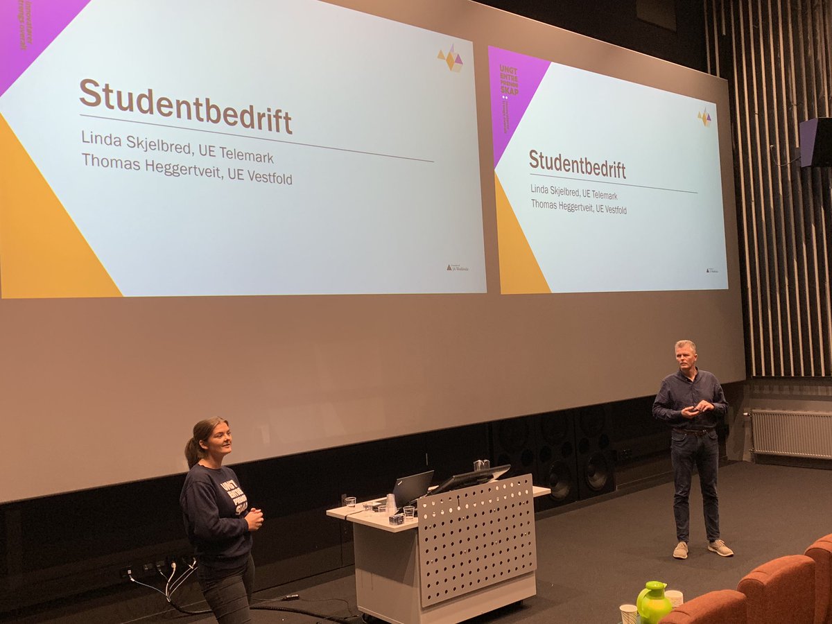 LervikAnneKe's tweet photo. @Ungtvestfold @UETelemark inspirerer fagskoleingeniører som legger frem #bærekraftige og #grønne  forretningsideer. #innovasjon #grunderskap #startup https://t.co/b5Cyu2i2Cr