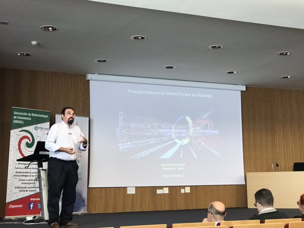 ABSalBiotec's tweet image. Arrancamos las actividades de hoy 😊 con una serie de charlas sobre Inmunoterapia contra el cáncer❤️🎉.
Nuestro primer ponente es Manuel Fuentes,  profesor de la Universidad de Salamanca.
#BiotechWeekSAL #BiotechWeek