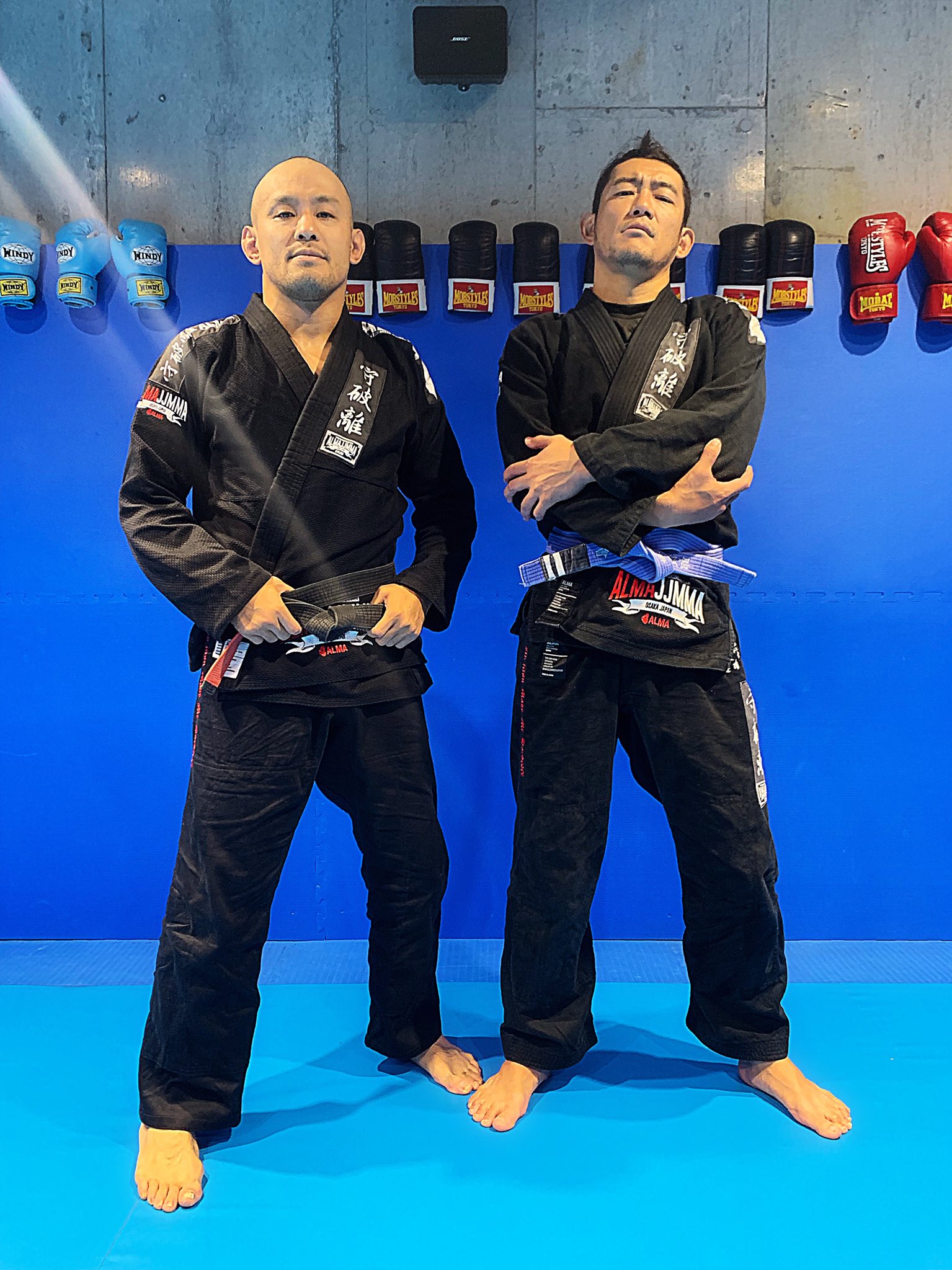 Yas Nktk Twitterissa 守破離ギを着てtoshi Lowさんのプラレ 週末のフェス連戦で相当疲れが溜まっているようでしたが この後続けて更にキックもやっていました そして何気に好物の梨を頂きました ありがとうございます Yas Nktk Twitterissa 守破離ギを着てtoshi Lowさんのプラレ 週末のフェス連戦で相当疲れが溜まっているようでしたが この後続けて更にキックもやっていました そして何気に好物の梨を頂きました ありがとうございます