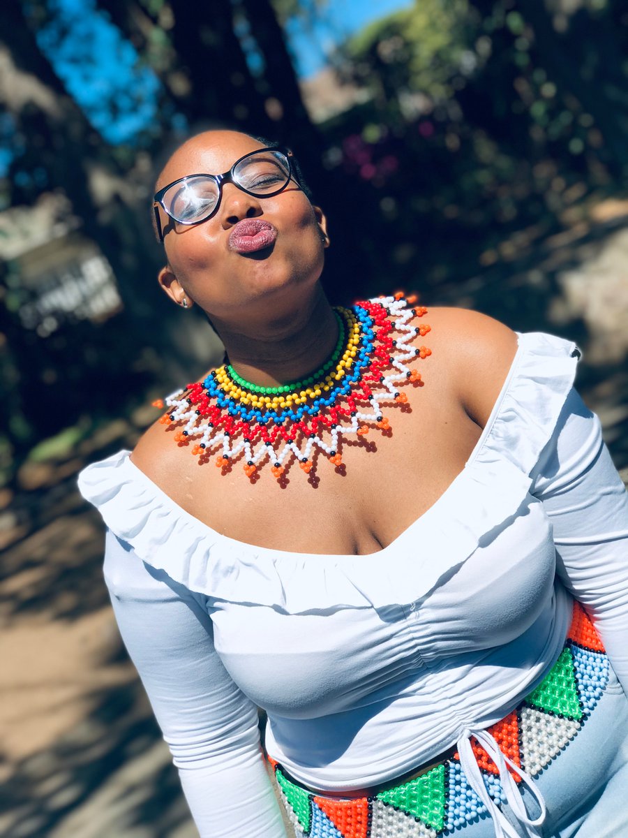 So excited for the start of #SpringSummer2019 🤗 #KissesForEveryone

#PositiveVibes #Nature #NaturalBeauty #Traditional #Denim #PlainWhiteTee #OffTheShoulder #HeritageDay2019 #ApheleleChonco #Aphelele #Aphsie #UpC #ProudlySouthAfrican 🇿🇦