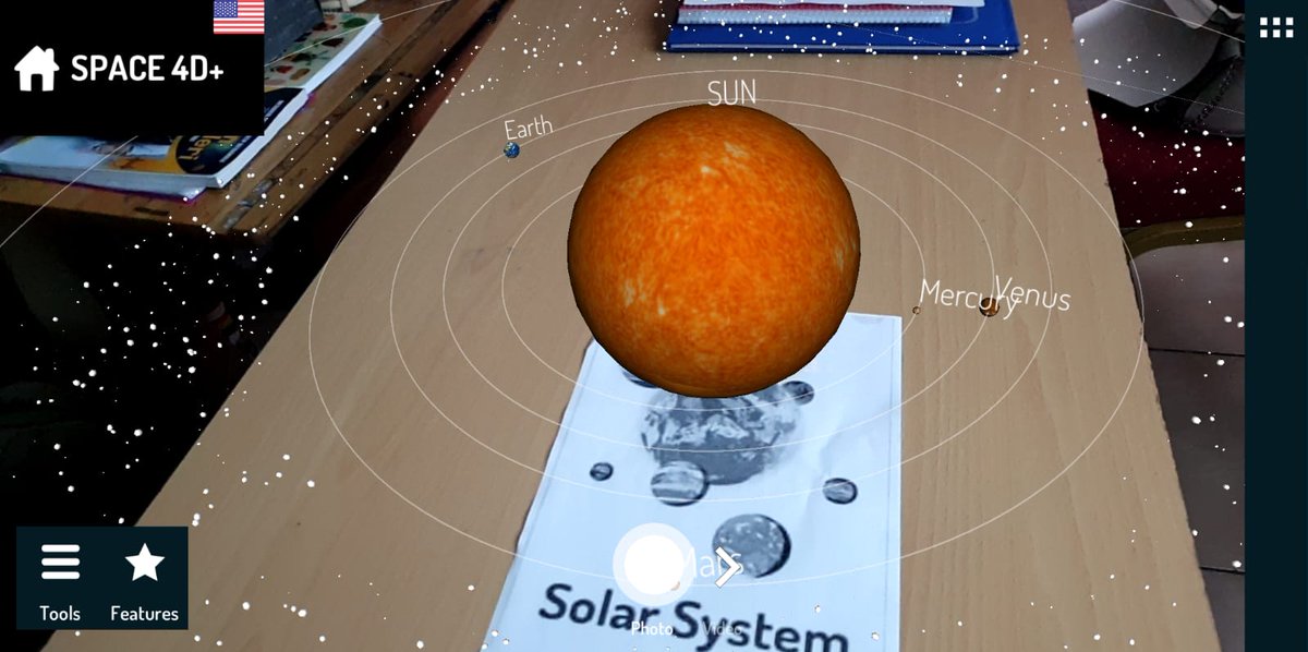 DeveliMezitli's tweet photo. #stem #STEMeducation #yasayaraköğrenme #sanalgerceklik #space4d #fenbilimleri #bilimheryerde Okulumuzda Fen Bilimleri dersinde Space4D Teknolojisini kullanıyoruz.
@ziyaselcuk @MersinMEM @MersinMEM_ARGE @MezitliMEM @AdemKoca46 https://t.co/OQy9pJR9N5