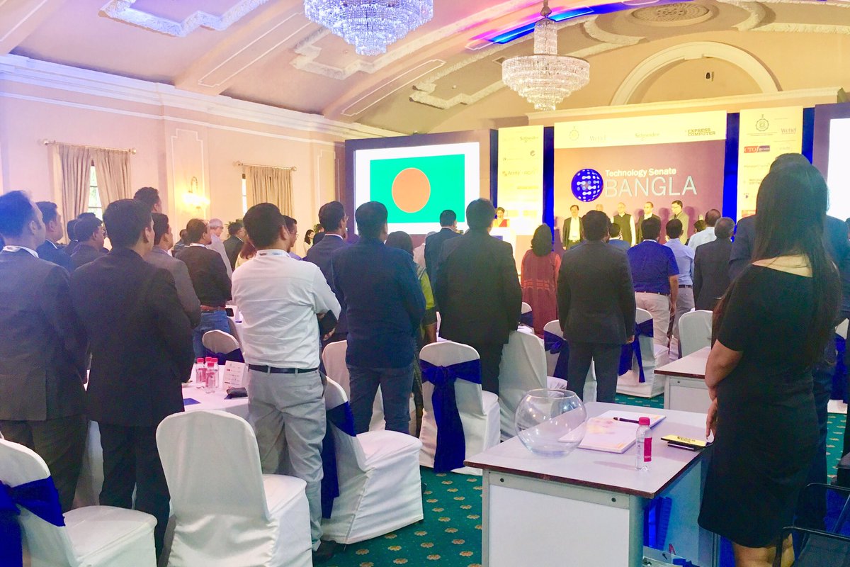 vishujosh's tweet image. #TechSenate | #TechnologySenate Bangla kick starts in #Kolkata. Lamp lighting by @DrAmitMitra Hon. Minister of IT &amp;amp; Finance, Government of West Bengal, followed by National Anthem of India &amp;amp; Bangladesh #Respect #JanGanMan #AmarSonarBangla #RabindranathTagore