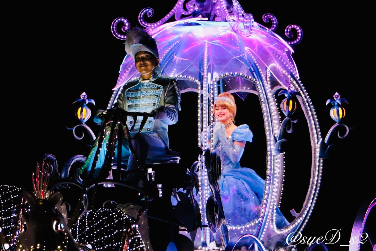 sueD_s2's tweet photo. #TDR #シンデレラ
 #エレクトリカルパレード https://t.co/I6OhqN9q6d