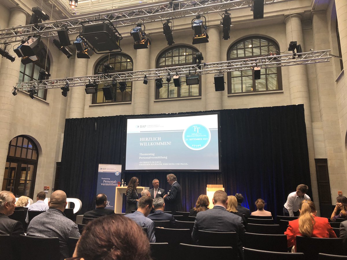 markenfrische's tweet photo. Thementag Personalvermittlung beim @BAP_Berlin. Ich freue mich auf interessante Vorträge, spannende Diskussionen und inspirierende Gespräche! #hr #ttpc #personalvermittlung #hicandidate https://t.co/uIIc1fgdeg
