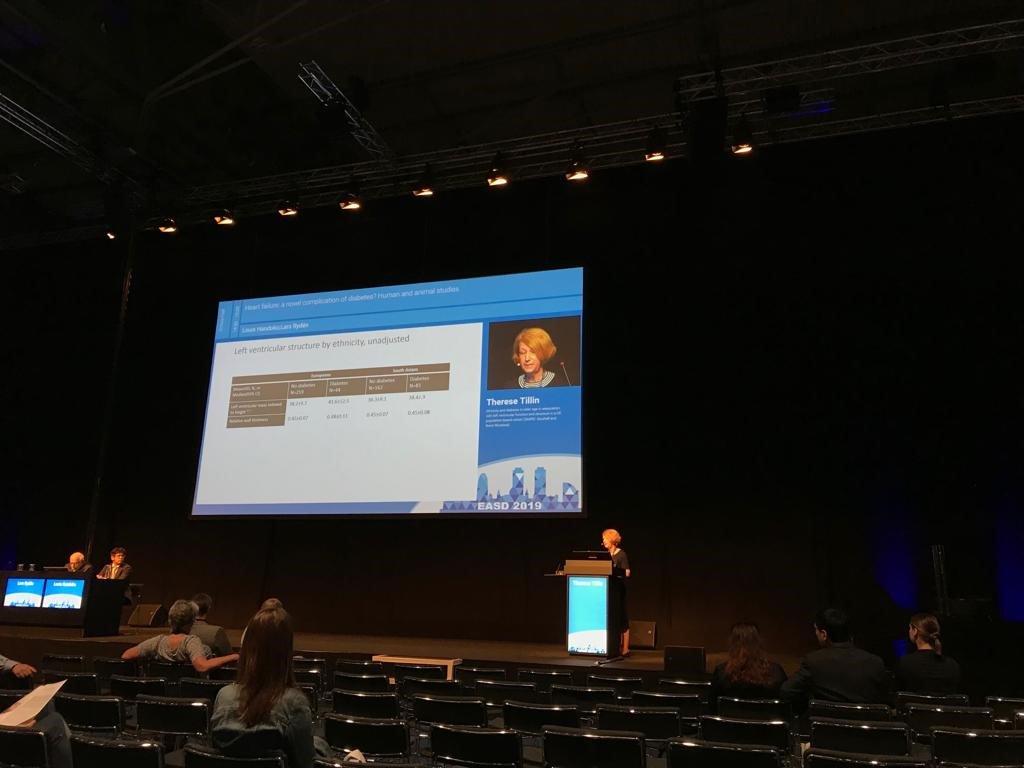 MRCLHA's tweet photo. Congratulations to LHA scientists who presented at #EASD2019 @EASDnews-Sophie Eastwood, Therese Tillin, Aliki-Eleni Farmaki and Siana Jones-using SABRE, Biobank &amp; primary healthcare data to investigate ethnic differences in the prevalence of T2 diabetes and cardiovascular disease https://t.co/kzK9DxPRfN