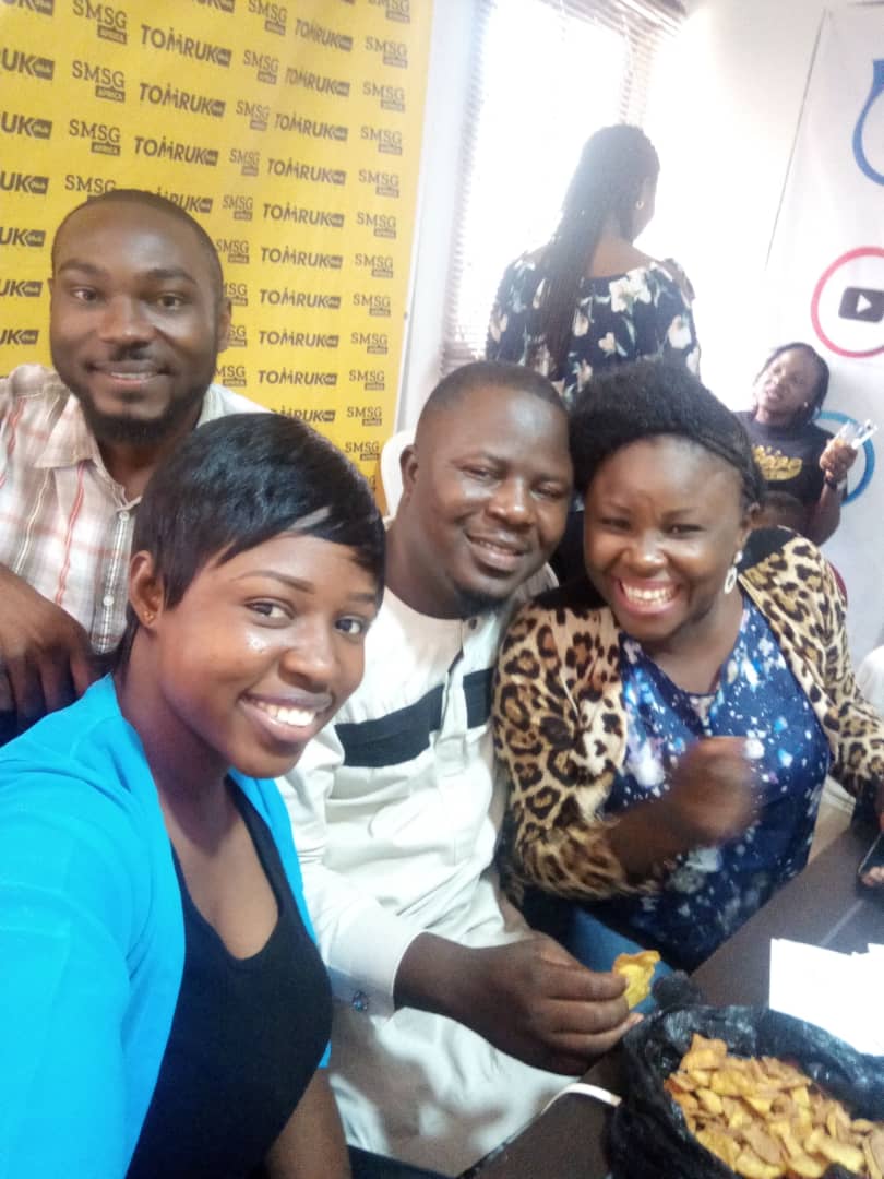 marcjoeee's tweet photo. Week 8 program is chilling #codeplateau keep it going @Pictda_ng  and @oluwadaser  , at @jobdavidayuba awesome did. @Joe_Heman and @JoeyZhibo  great instruction. @itsegok_john  nice friend https://t.co/0Uu5TptrJi