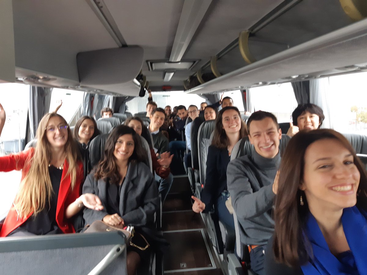 Marine_RH's tweet photo. Nouvelle promotion de Graduates Program @AXAFrance ! Aujourd'hui c'est leur journée d'intégration et devinez où nous les emmenons? @AXAJobs_fr https://t.co/jcNr8d45iu