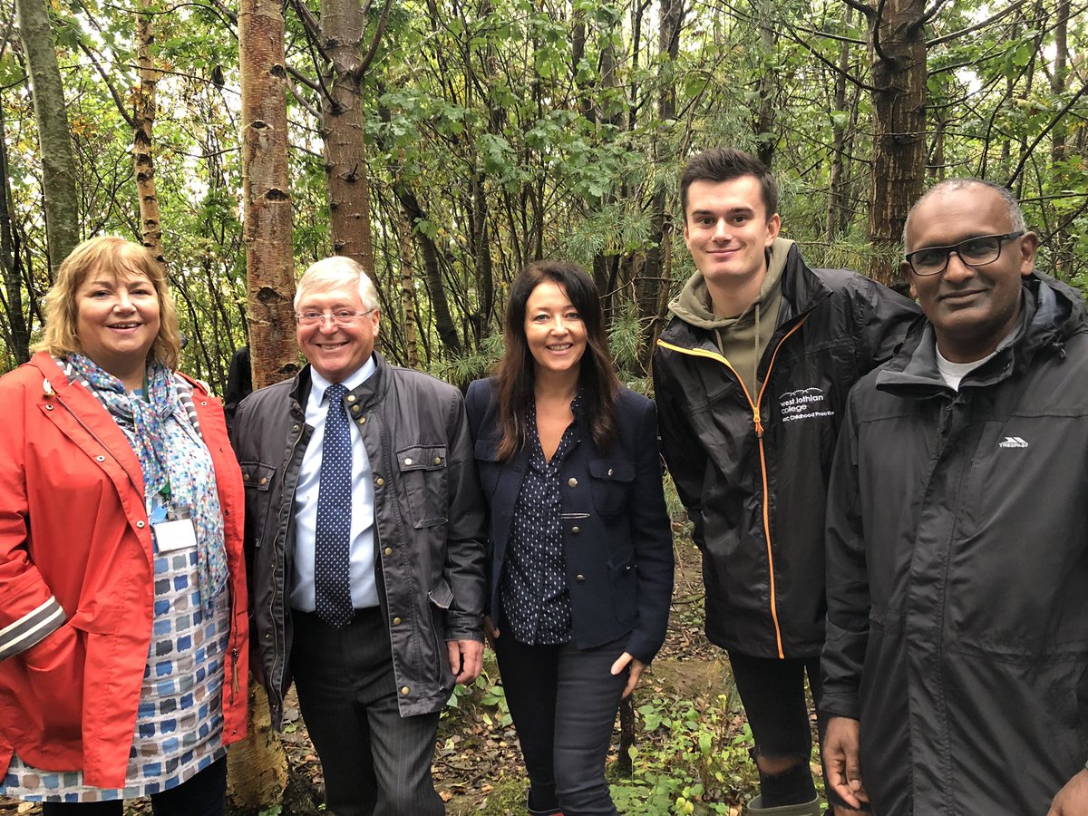 JackieGalbraith's tweet photo. Working in a college is so much fun and so fulfilling. Just ask our Comms/PR Officer @AdamDHughes, our estates staff Damon and Kyle who helped create @WestLoCollege forest classroom, and our Chair,  partners and students!!!! @MareeToddMSP https://t.co/04o9oeJBh3
