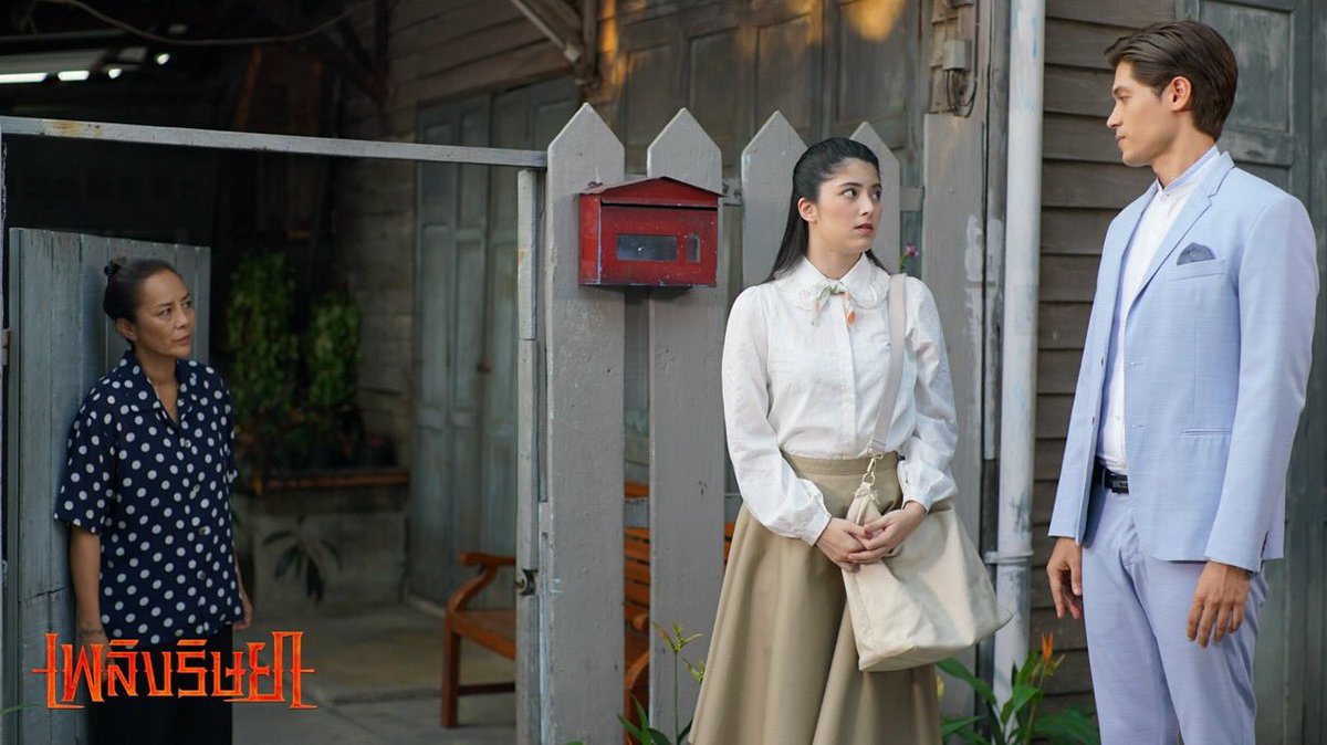 doomundee's tweet photo. มึงนี่อย่าโง่นะอี #แก้ว ก็ทำให้เค้าคิดสิวะ มึงจะได้สบาย มึงไม่อยากแต่กูเนี่ยอยาก l นี่แหละ #ยายสมพิศ #เพลิงริษยาEP5 🔥✨

#เพลิงริษยา ทุกวันจันทร์-พฤหัสบดี เวลา 18.20 น.ทาง #ช่อง8 #กด27 #ใครๆก็ดูช่อง8

#รักมากเกินรักมักพังพินาศ #รักเกินรักมักพังพินาศ #Doomundee #ดูมันดี https://t.co/rzHJTk7Thm