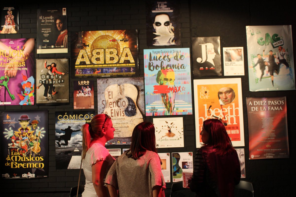 El área de Cultura, con todo su equipo directivo al frente y junto a la concejala del ramo <a href="/TatianaJimenezL/">Tatiana Jiménez</a>, ha presentado hoy la programación cultural de septiembre 2019 a enero 2020. Consúltala aquí ➡ ssreyes.org/acces/recursos…