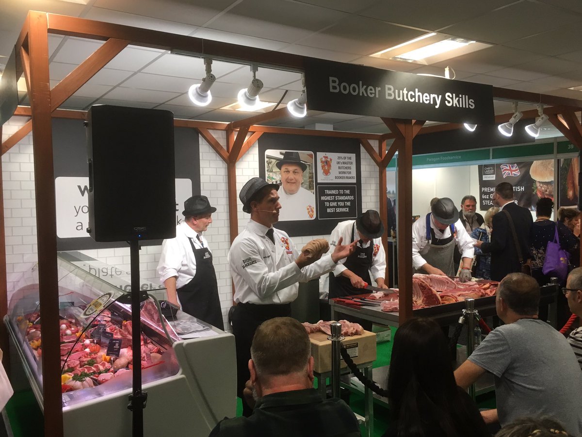 BestinBeef's tweet photo. Watching a Butchery Demo at the annual Booker Catering Trade Show ๐#bestinbeef #stoddartassured #consistency #traceability #butcherydemo #butchers #meat #quality #consistency #booker https://t.co/k96oMgGLBA