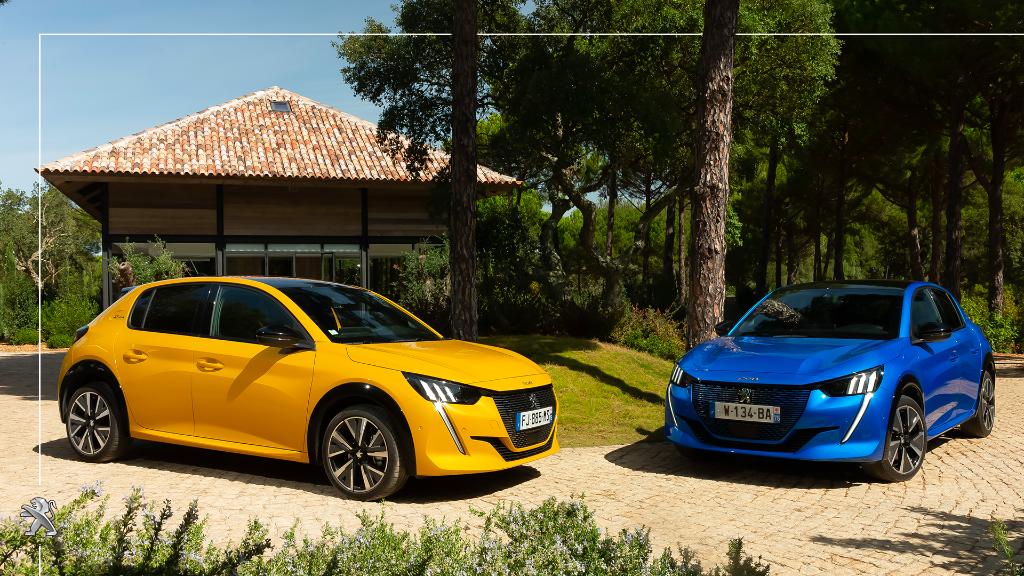 Peugeot's tweet image. 56 new #Peugeot208 and their #FullElectric versions, 400 journalists from all around the world: welcome to Comporta for the incredible #208FirstDrive.