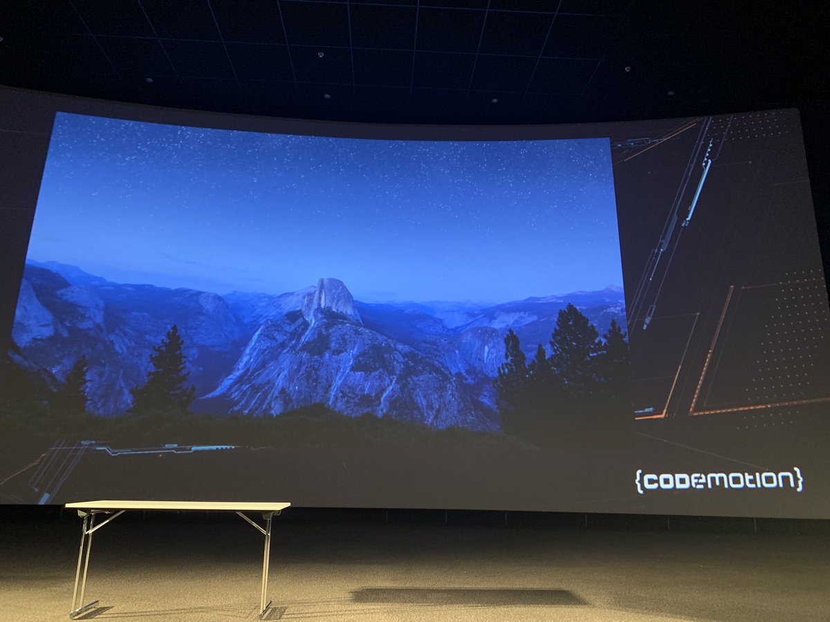 In room 20 for <a href="/zahinazher/">Zahin Azher Rashid</a>’s talk on Diversity and Inclusion at the <a href="/CodemoMadrid/">Codemotion Madrid</a>. Come and join me here! 
P.S. I can’t stress enough on why it’s now more important to talk about this than ever.