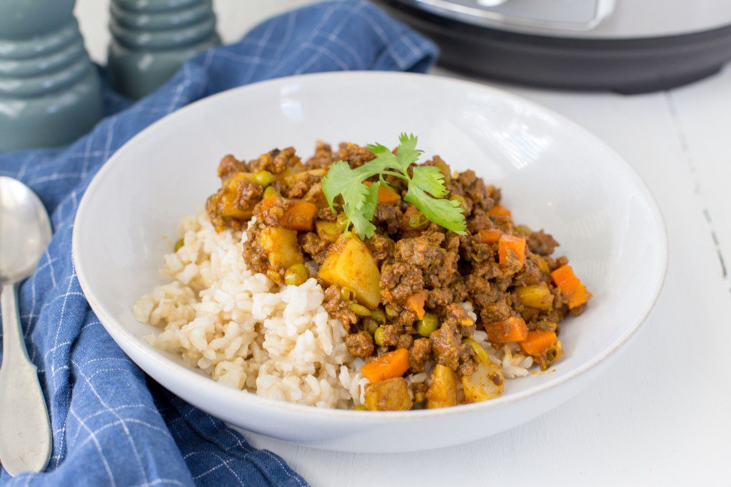 Instant Pot (or skillet) Indian-Spiced Ground Beef, Potatoes, &amp; Peas a.k.a. Keema Aloo Mattar leftyspoon.com/2019/09/25/ins…