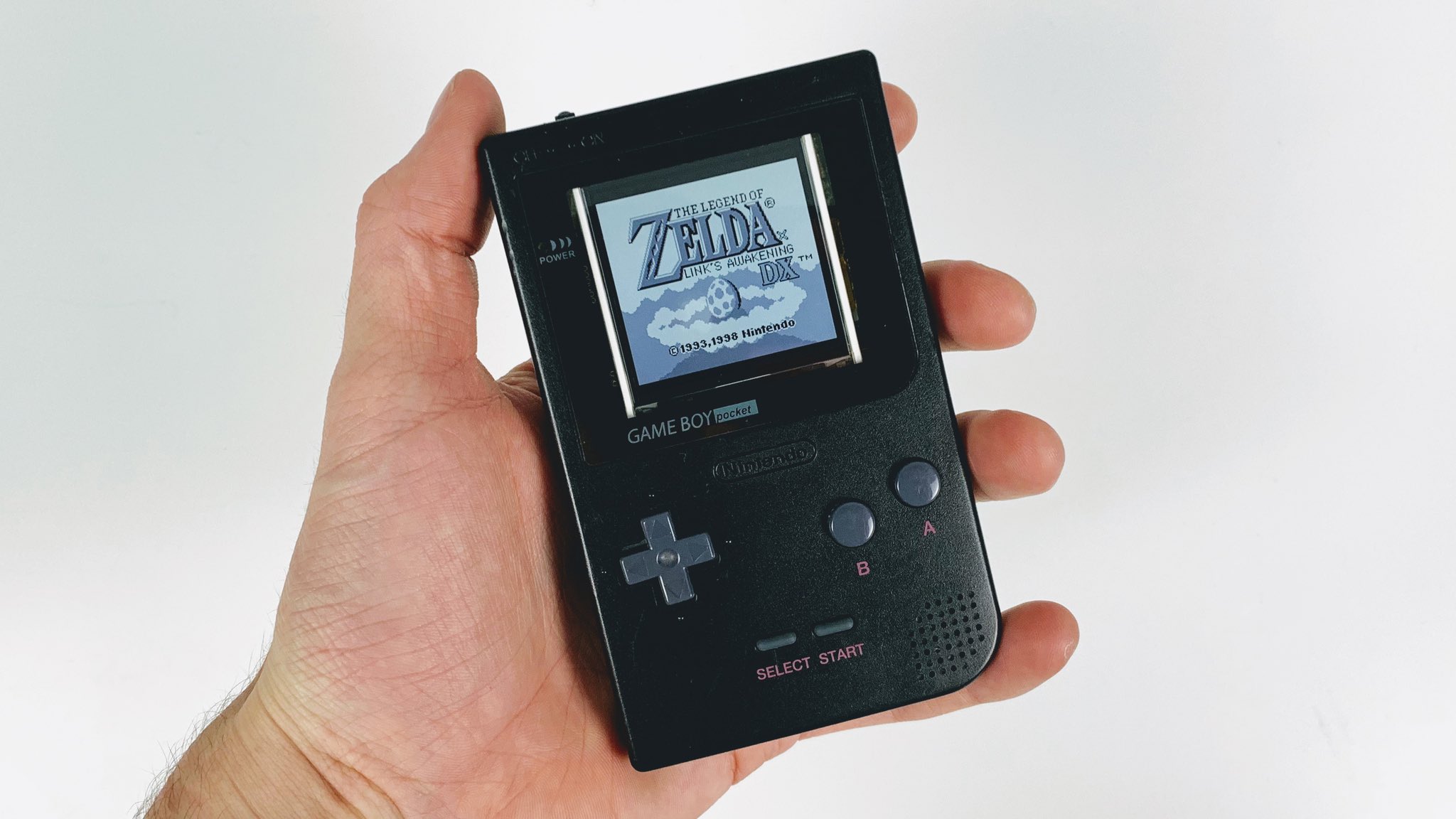 Embankment Airfield At søge tilflugt The Retro Future on Twitter: "The GameBoy Pocket just got a modern LCD  screen in it! No need to backlight it any more. https://t.co/3uityTYLo1" / X