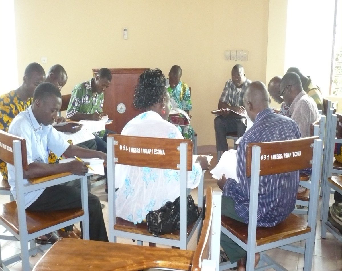 The capacity to adapt training modules and methods is crucial for meeting the needs of different target groups and client organizations, read more in Imail Moumouni's (CePeSA) article here below:
cgspace.cgiar.org/handle/10568/1…