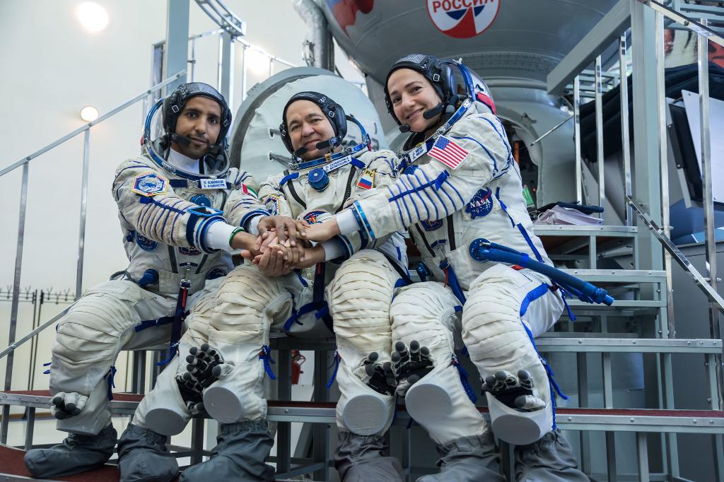NASA's tweet photo. It's launch day! Three space travelers, including @Astro_Jessica 🇺🇸, cosmonaut Oleg Skripochka 🇷🇺 &amp; spaceflight participant Hazzaa Ali Almansoori 🇦🇪, are set to leave Earth for a journey to the @Space_Station. Here's how to watch starting at 9am ET: https://t.co/gOxX8ZucqK https://t.co/6WPuqHBHWM