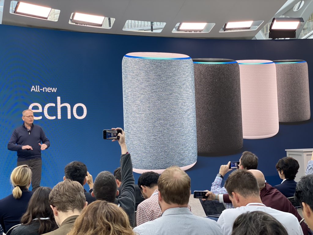 SnellingD's tweet image. New Echo and Echo Dot with clock revealed #AmazonEvent