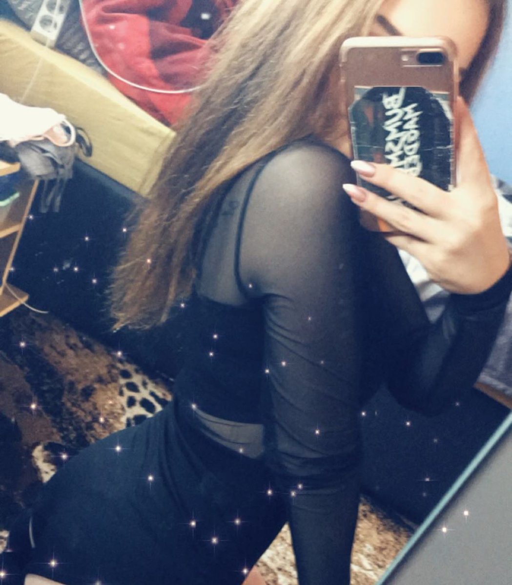 Wir leben zu sehr in der Vergangenheit, haben Angst vor der Zukunft und vergessen dabei völlig, die Gegenwart zu genießen #bayern #germangirl #smile