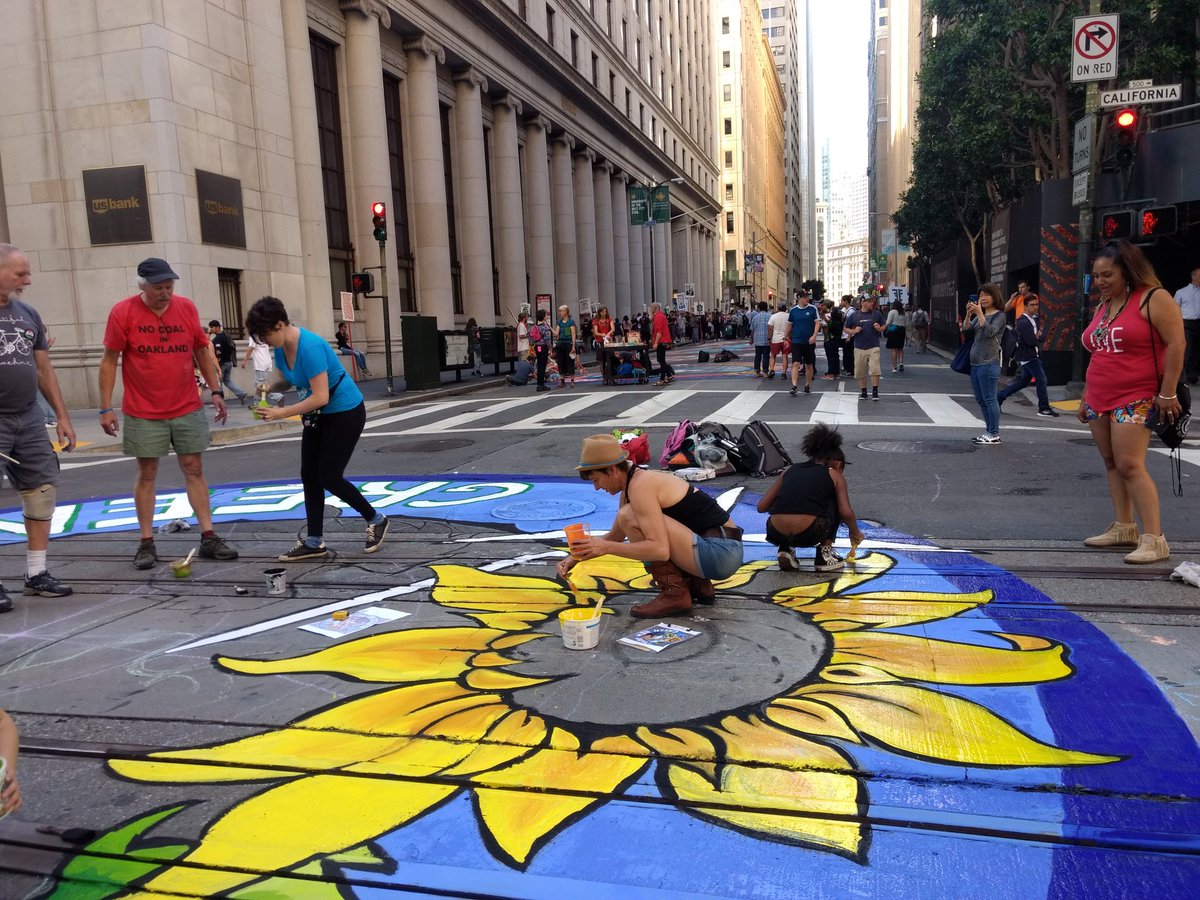 #ClimateStrike SF Montgomery Street shut down, art instead of cars