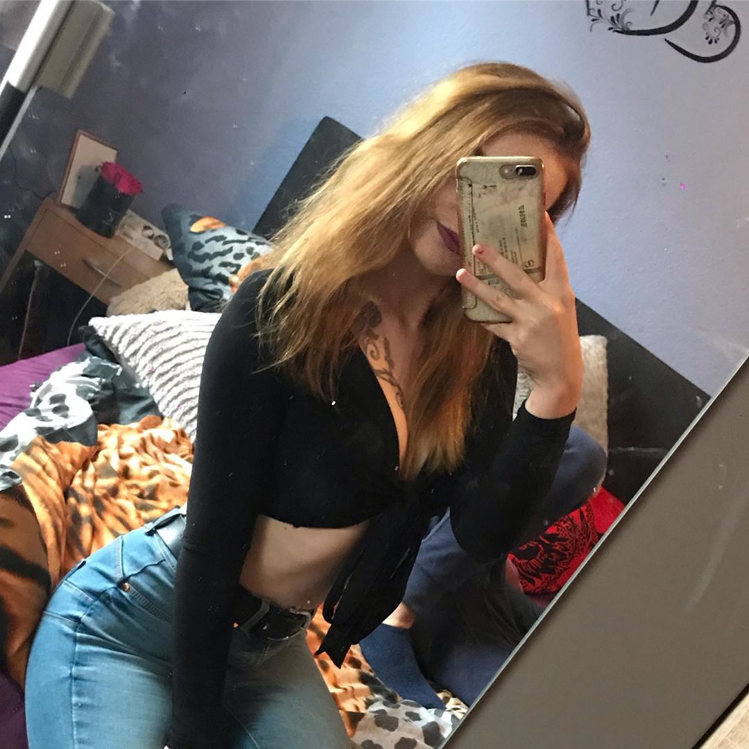 Veränderung ist notwendig wie die Erneuerung der Blätter im Frühling.  #happy #spaß  #germany