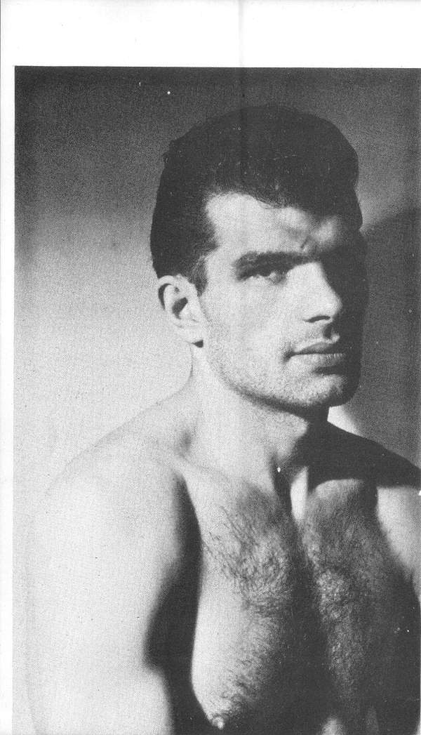 creatureblackl1's tweet photo. Hank [Photos by Anthony Guyther for Vulcan Studio] Taken in New York but attributed to Continental Artists aka Continental Studios, based in Washington, DC, 1956 or later #anthonyguyther #vulcanstudio #continentalstudios #vintagemen #uncut #gay https://t.co/vdR5njVNhY