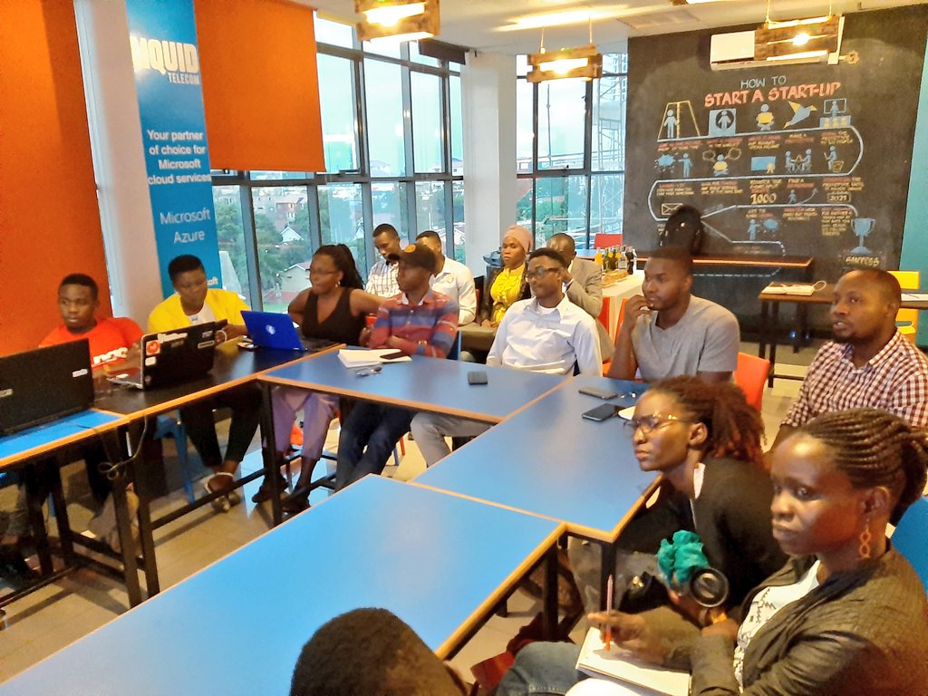 YouniSebaggala's tweet photo. Much appreciated @dswinder for the #Business solution insights shared at @FINAFRICA E club hosted at @InnovationVilla this evening amongst the amazing #entrepreneurs and #Startup founders in the 🏠 #FINAFEC19 #DigitalStoryTelling https://t.co/RLn3i2i2OO
