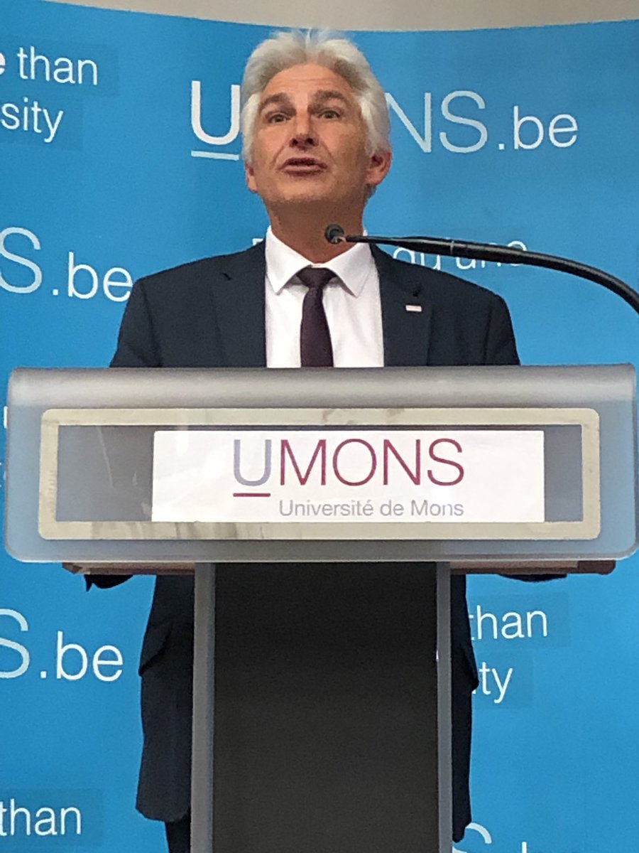 DBoBruessel's tweet photo. Après une édition très réussie @uhasselt, ce soir à @umons le début du #Deutschlandjahr : #Bauhaus, #MobilityDays, #Flix, … autant de matière pour mettre en valeur les liens entre nos deux pays 🇧🇪 🇩🇪.
@VilledeMons @eliodirupo @wborsus @BelgiumMFA @AuswaertigesAmt @AA_Kultur https://t.co/102hK3rqP7
