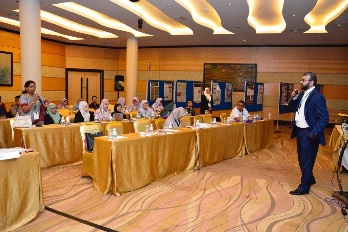 sredusa's tweet photo. شارك الدكتور عبدالرحمن عبدالله عضو هيئة التدريس بكلية الطب كمتحدث بورقة بحث علمية في مؤتمر “نموذج من البحوث المتعدية في علم التشريح” والذي أقامته الجمعية الماليزية للتشريح البشري في ماليزيا.

#كليات_سليمان_الراجحي
#القصيم https://t.co/UVuegyXkot