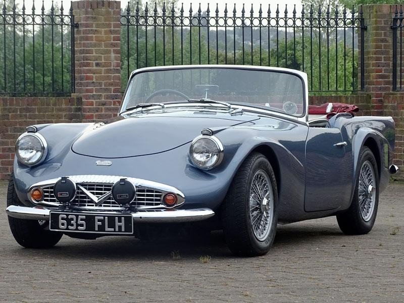 Daimler SP250 Dart
#1960sBritishCars #1960sBritishSportsCars #1960sClassicCars #1960sCars #ClassicCars #1960sSportsCars #SportsCars #Daimler #Cars #Automotive #BritishSportsCars
carsmotorbikes.com/2019/08/daimle…