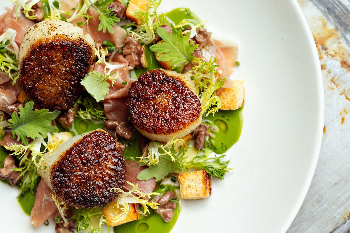 Seared Scallops 
Arugula. Pesto. Prosciutto. Pickled Walnuts