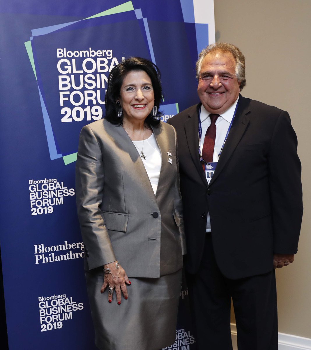 Zourabichvili_S's tweet photo. At the #BloombergGBF, hosted by @MikeBloomberg, I met with Jim #Gianopulos, CEO of @ParamountPics, to talk about the future of #filminGeorgia and #produceingeorgia by Hollywood companies. 🎥🎞🎬🇬🇪 https://t.co/fXpcyjvn0S